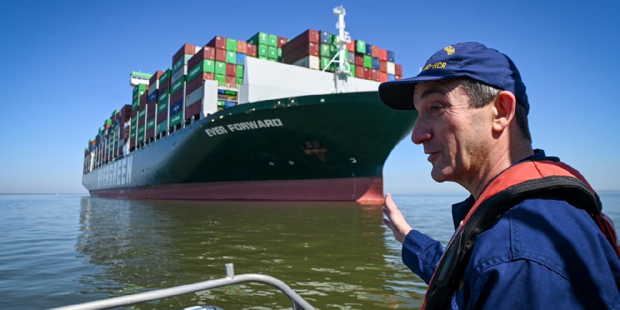 Evergreen’in ikinci gemisi de karaya oturdu: Ever Forward için yeni kurtarma planı