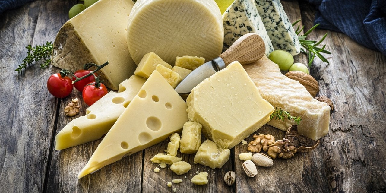 En zararlı ve tehlikeli peynir seçildi: Ve herkes onu yiyor...