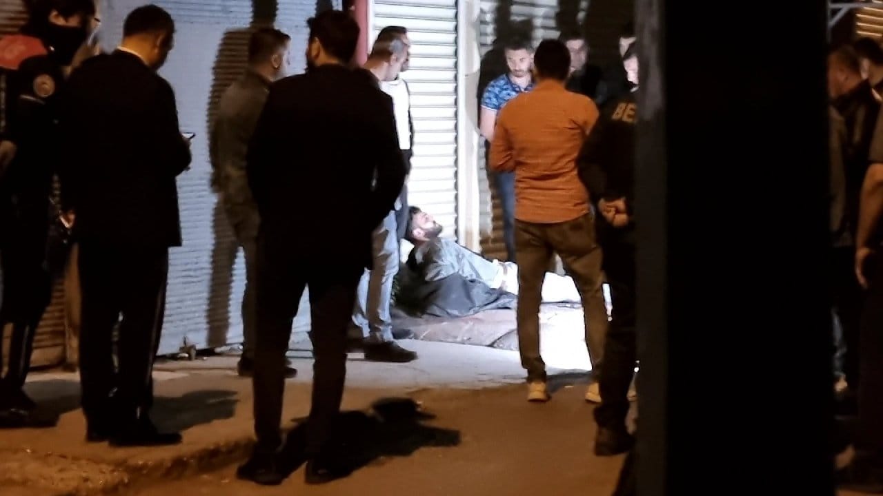 Adana'da canlı bomba paniği