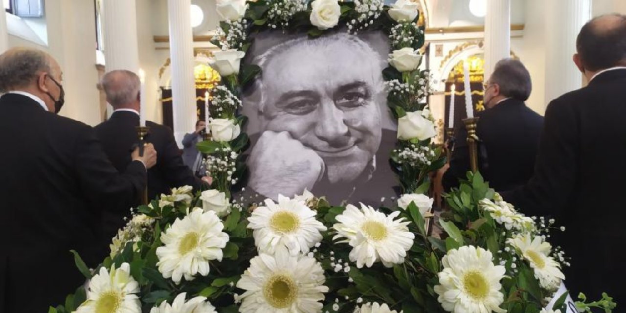 Yazar Mıgırdiç Margosyan son yolculuğuna uğurlandı