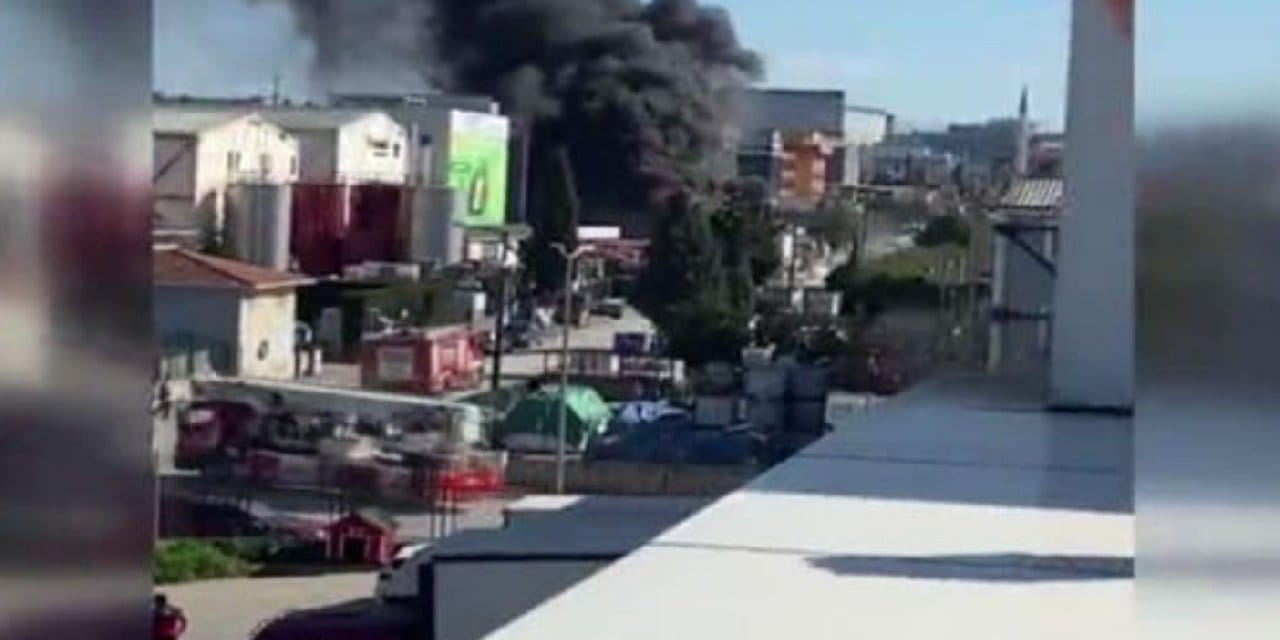 Tuzla'da sanayi sitesinde yangın