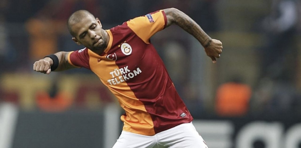 Felipe Melo: Gözlerinizde kanla oynayın