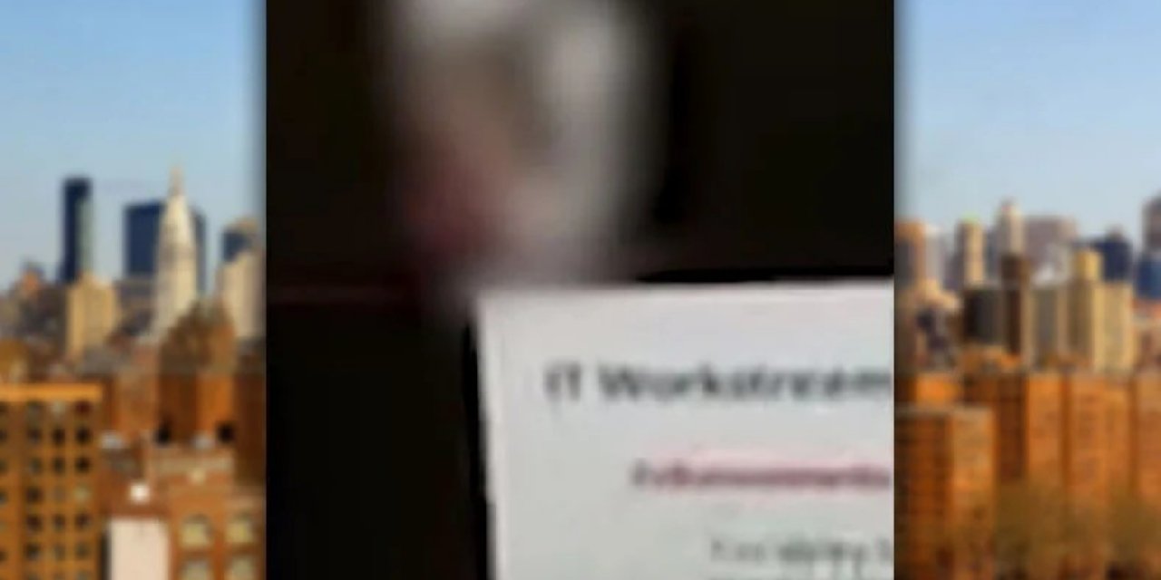Belediye yöneticisi zoom toplantısında çıplak yakalandı