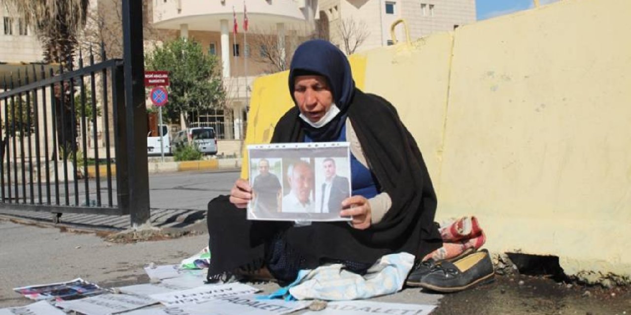 Emine Şenyaşar'a 'soysuz' cezası