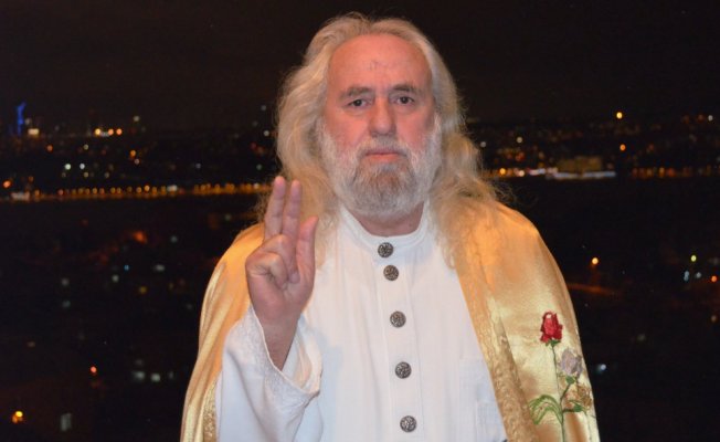 Hasan Mezarcı: Su içmenin orucu bozacağına dair dini ahkamı iptal ettim