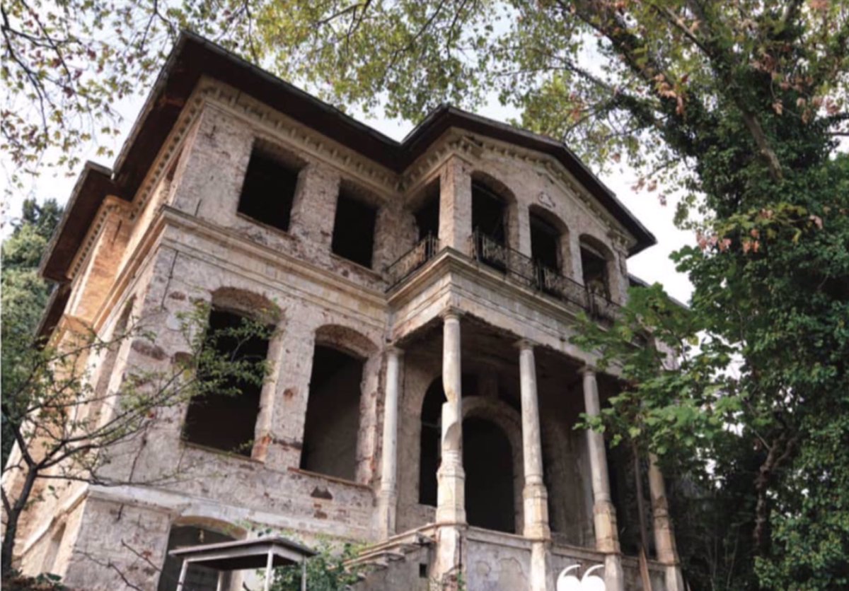 Adalılar, Büyükada Taş Mektep için toplanıyor