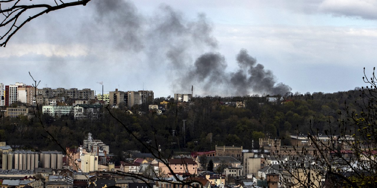 Lviv’e füzeli saldırı: 6 ölü, 8 yaralı