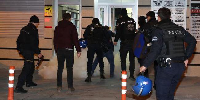 Ankara'da HDP'nin çağrısıyla toplanan gruba biber gazlı müdahale