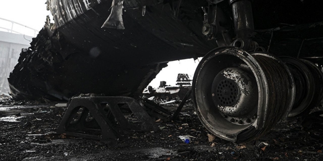 Ukrayna'da kargo uçağı düştü