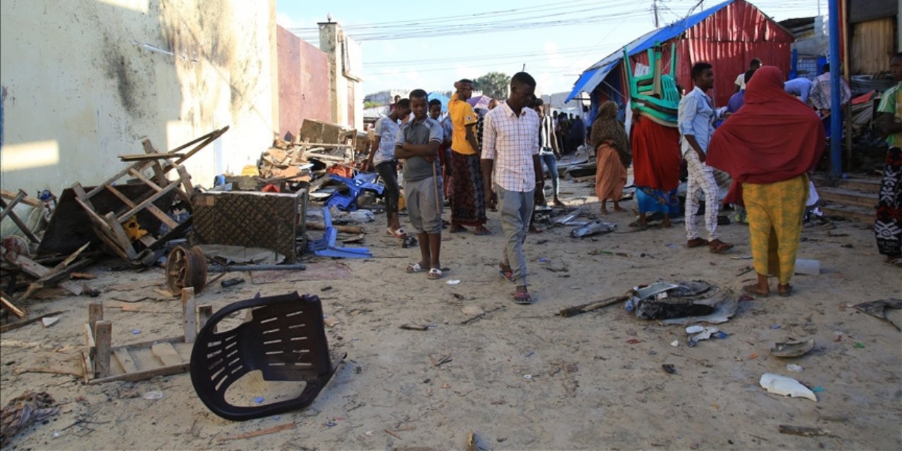 Somali'de intihar saldırısı: 12 ölü