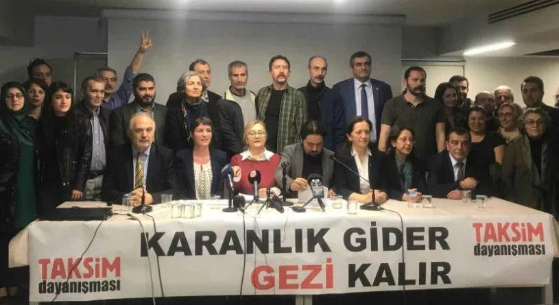 Taksim Dayanışması: Adalet Nöbeti için Çağlayan'ı terk etmiyoruz