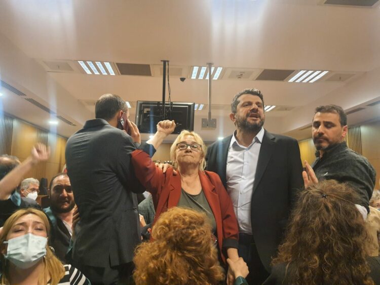 Mücella Yapıcı'nın kızı Cansu Yapıcı: Annem ‘72 yaşında kadın neden cezaevinde’ lafına kızıyor