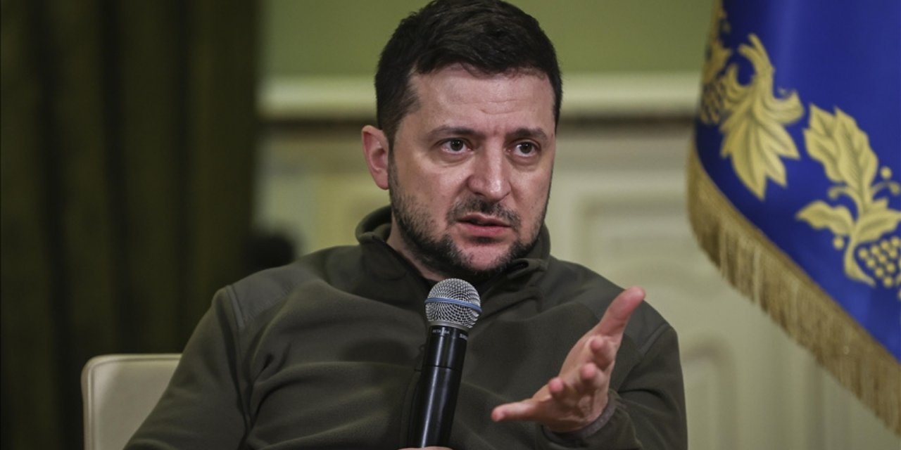 Zelenski Davos'ta konuştu: Rusya bir savaş suçları ülkesi