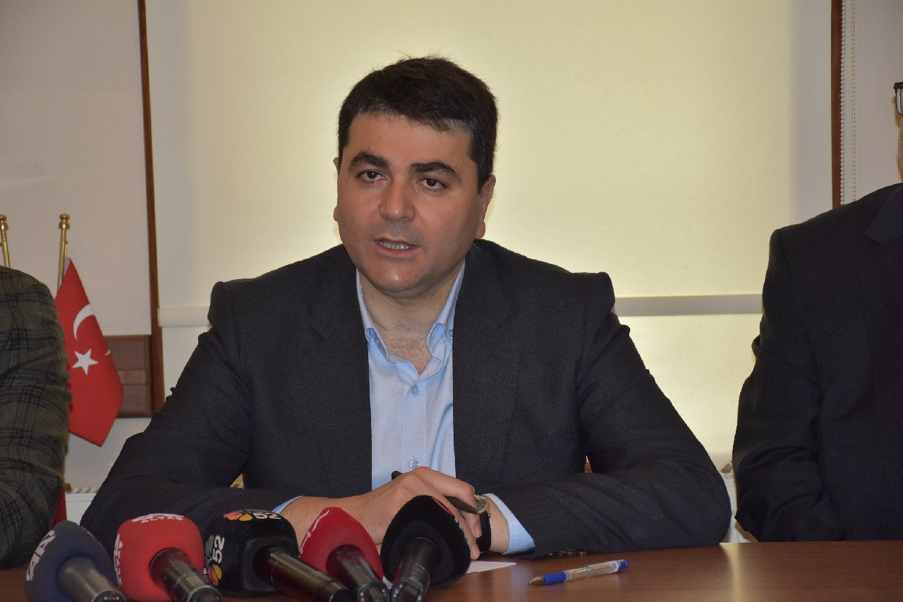 Gültekin Uysal: Meşrutiyet içerisinde mücadelemizi vermeye gayret ediyoruz