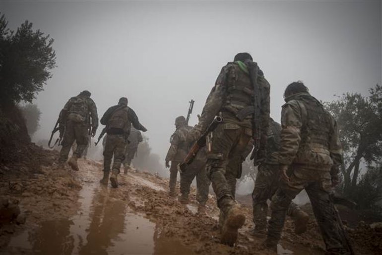 Afrin'de çatışma! 2 asker yaralı