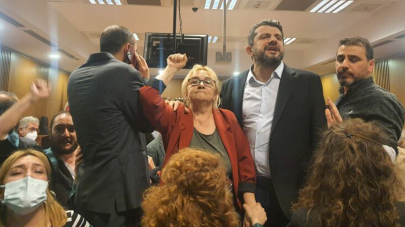 CHP'li isim Gezi tutuklularını ziyaret etti! Mücella Yapıcı: Çok ağırıma gidiyor