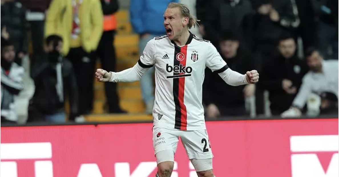 Beşiktaş'ın yıldızından kötü haber: Derbide yok