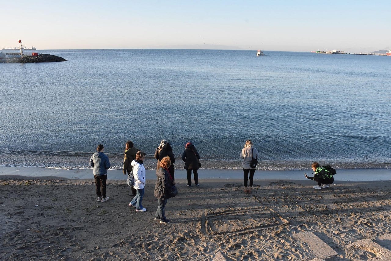 Tekirdağlılar, Hıdırellez dileklerini denize bıraktı