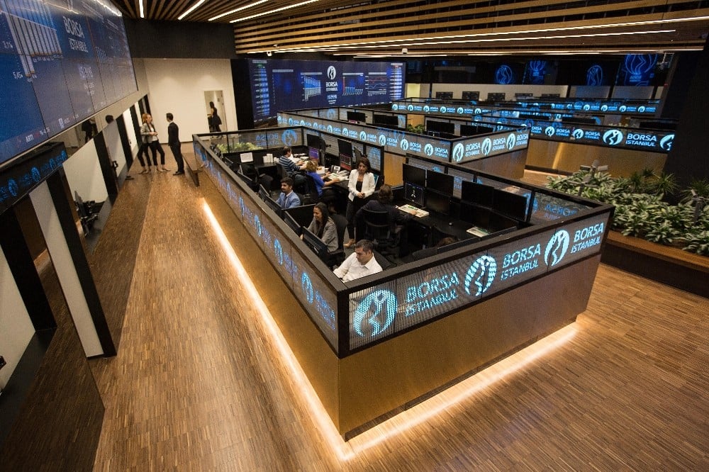 Borsa rekorlu haftayı rekorla tamamladı