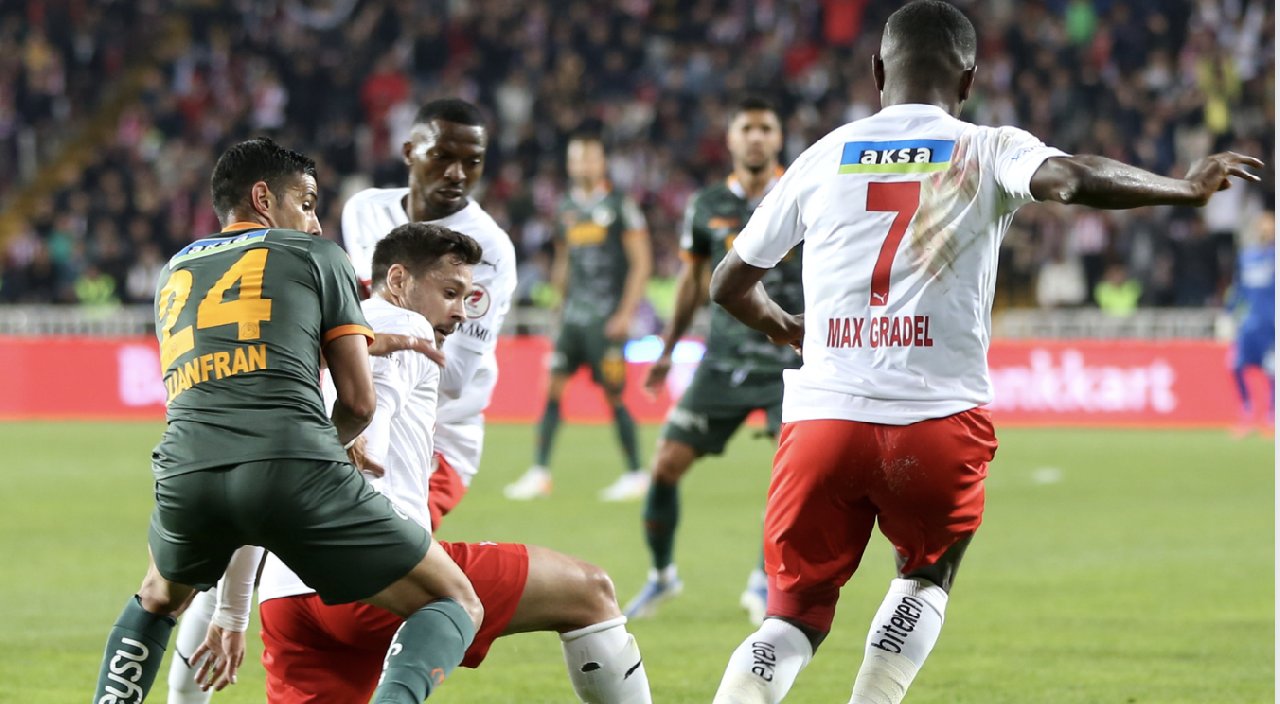 Sivasspor, Türkiye Kupası'nda finalde