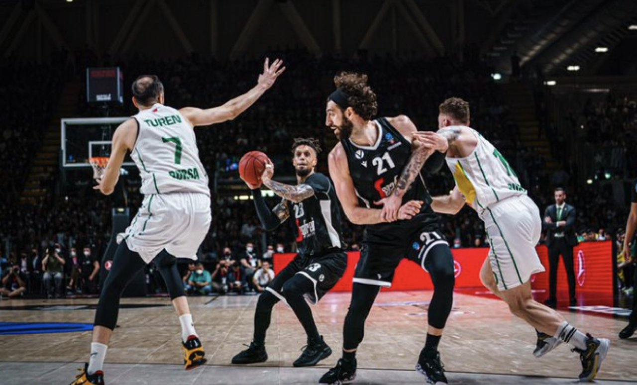 Bursaspor'un peri masalı alkışlarla bitti