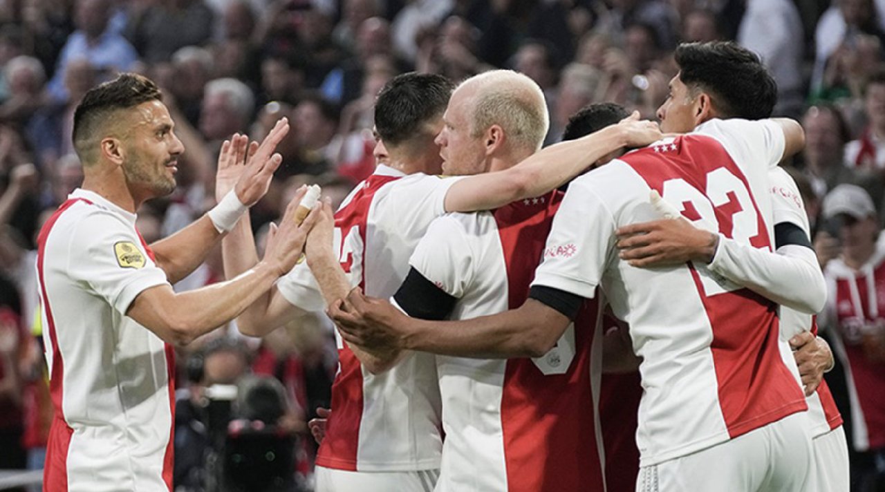 Hollanda'da şampiyon 36. kez Ajax