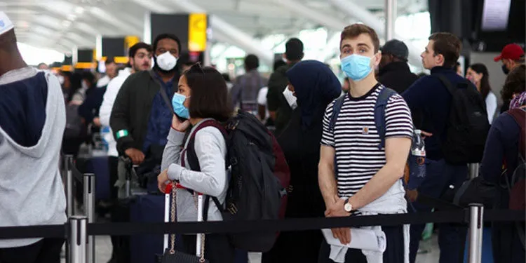 AB’de uçuşlarda maske zorunluluğu kalkıyor