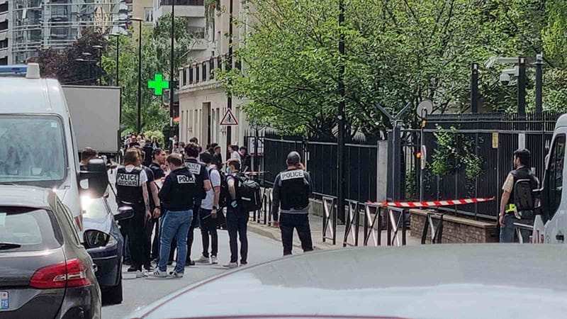 Türkiye'nin Paris Başkonsolosluğu'na bombalı saldırı