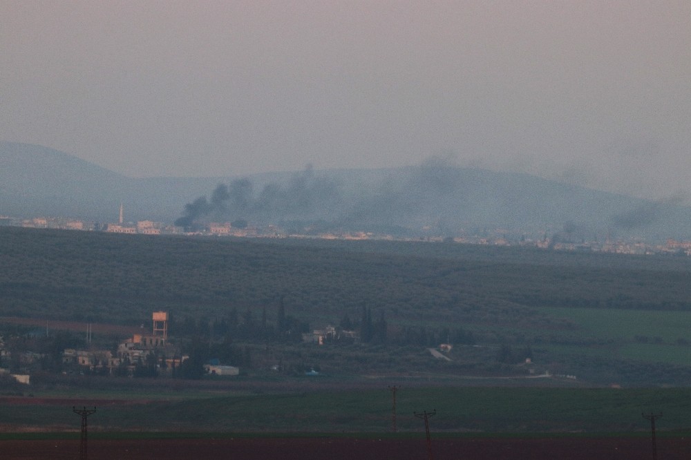 Afrin'deki Cinderese köyünden dumanlar yükseliyor: Köy ablukaya alındı!