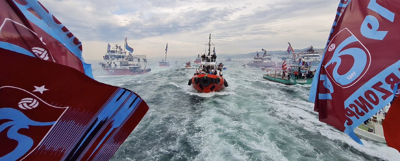 FIFA'dan Trabzonspor paylaşımı: Şampiyonluk böyle kutlanır