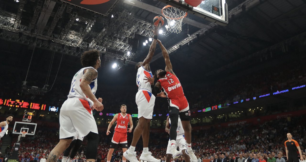 Son nefeste finalde Efes