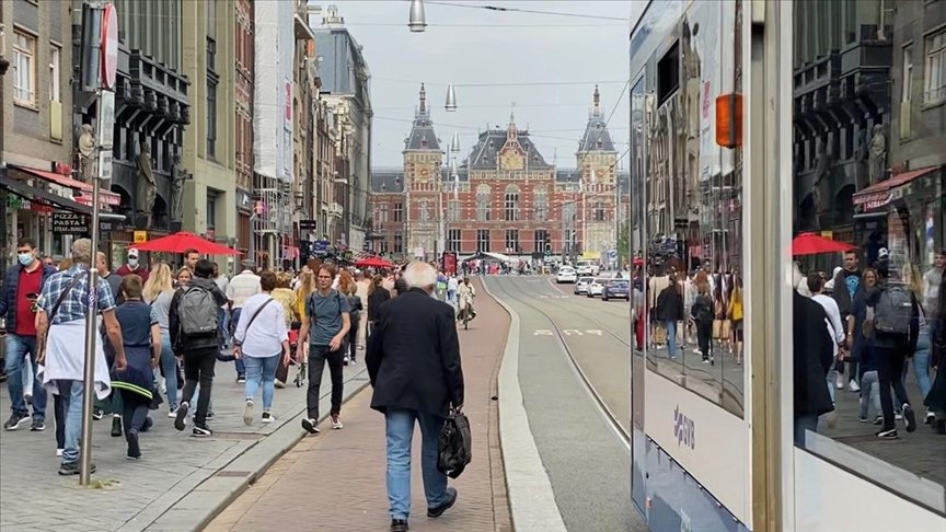 Hollanda'da ev sahiplerine kira sınırlaması