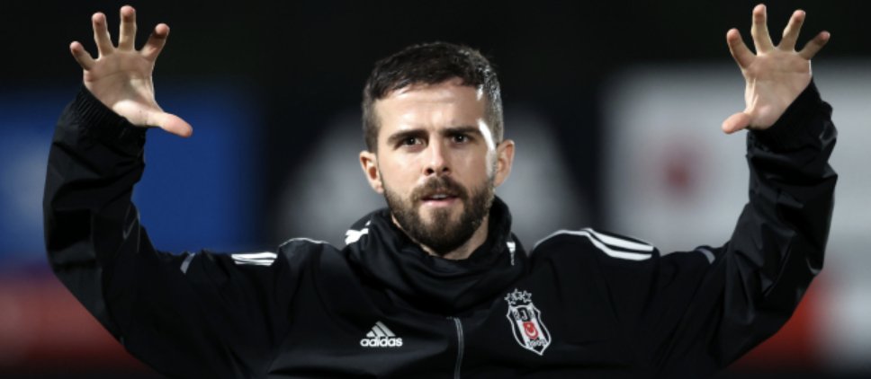 Miralem Pjanic Beşiktaş'a veda etti