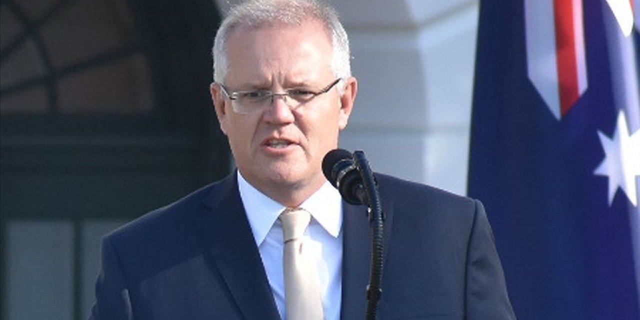 Morrison havlu attı, Albanese'i tebrik etti