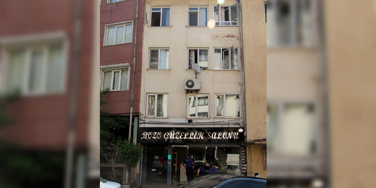 İstanbul'da dehşet: Apartman dairesinde 3 kişi ölü bulundu