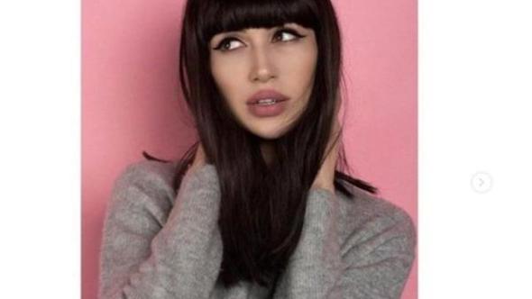 Kadın güzellik yarışmasında finale kaldı, erkek olduğunu açıkladı!