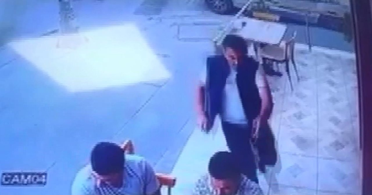 Börekçide dehşet: Kulağını kesip kaçtı