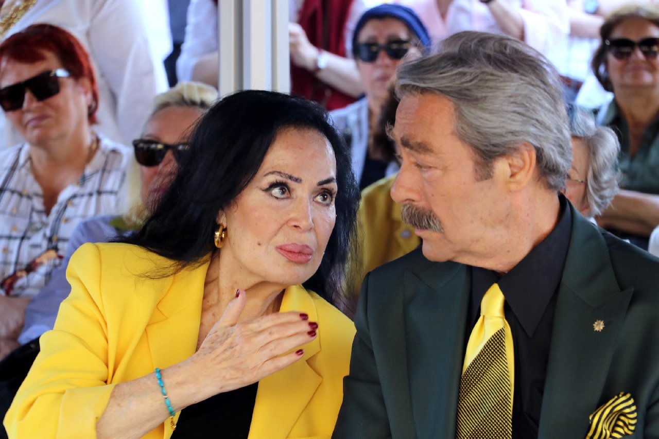 Türkan Şoray ve Kadir İnanır yıllar sonra bir arada