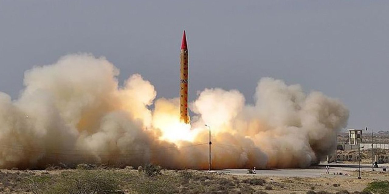 Ulusal güvenlik zirvesi acil toplanacak: Güney Kore'den 8 balistik denemesi