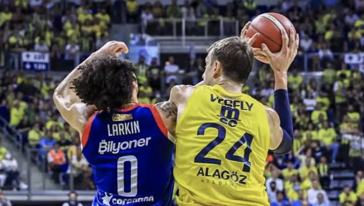 Final serisinde ilk maç Fenerbahçe'nin