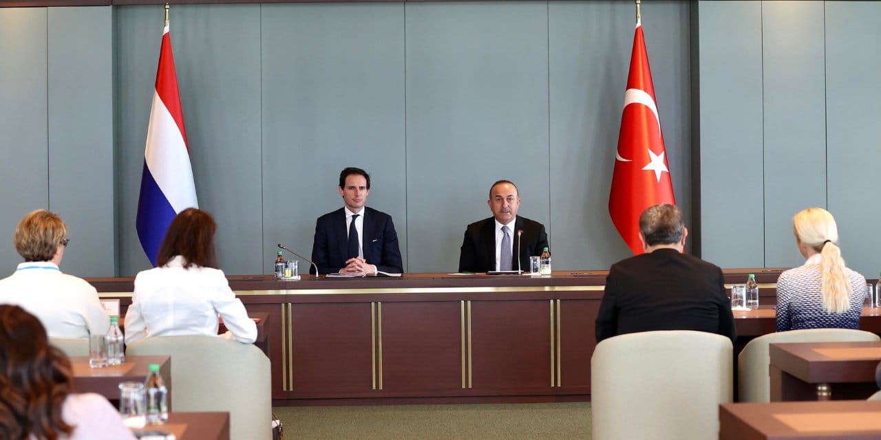 Çavuşoğlu'ndan İsveç ve Finlandiya'ya: Endişelerimizin meşru olduğunu herkes kabul ediyor