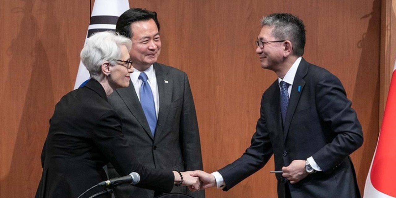 ABD, Japonya ve Güney Kore'den Kuzey Kore toplantısı