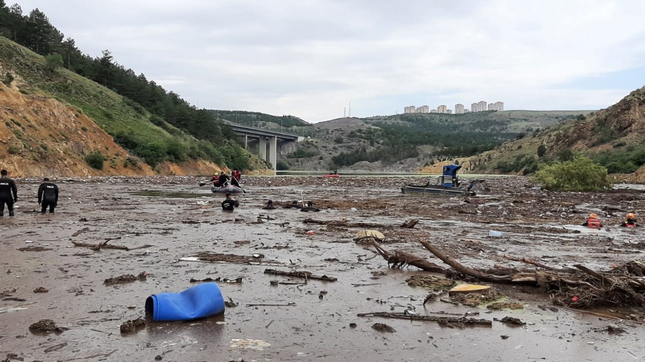 Ankara'da sel: İklim değişikliği şiddetlendiriyor