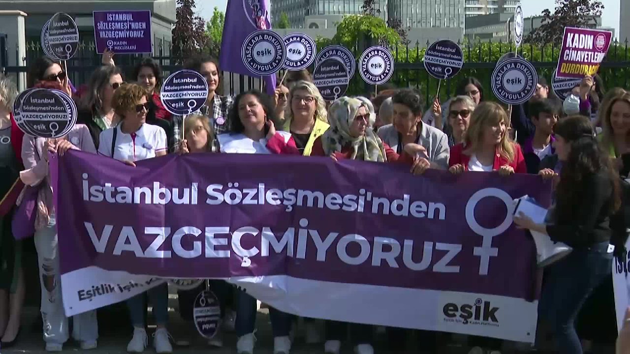 ‘İstanbul Sözleşmesi’ davası ertelendi