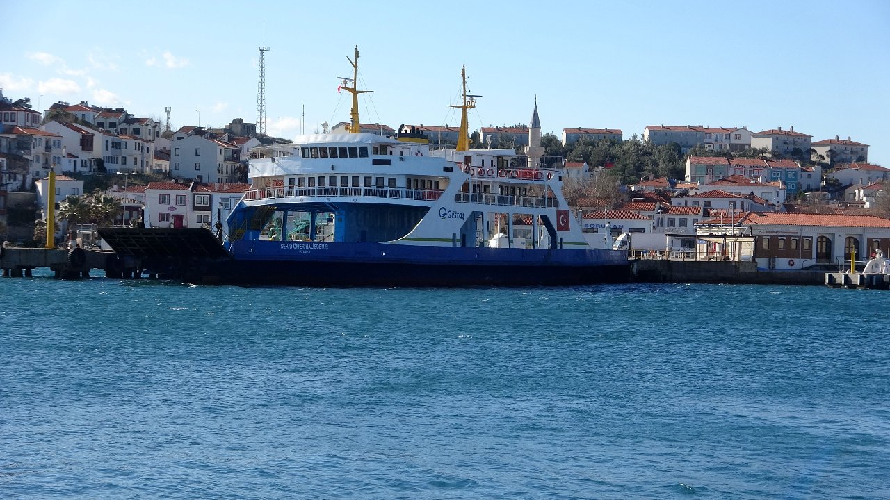 Midibüs ve otobüs geçişleri yasaklandı