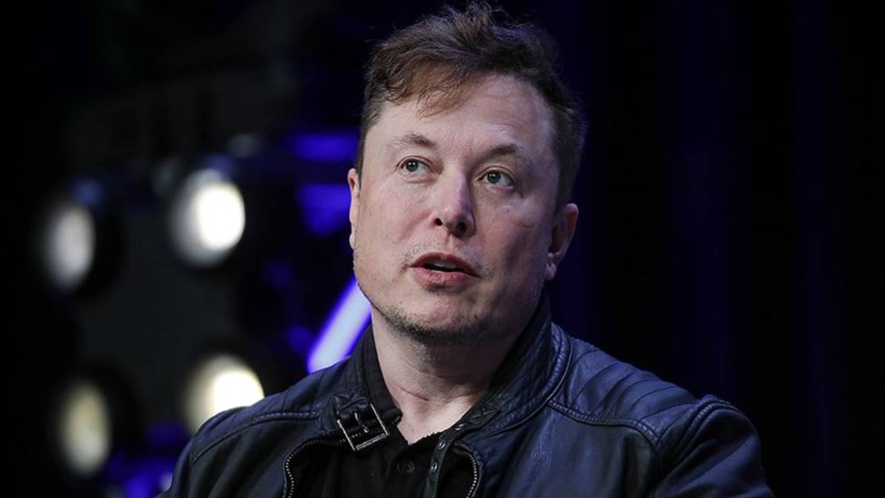 Twitter'ın kısıtlanmasına Elon Musk'tan ilk açıklama