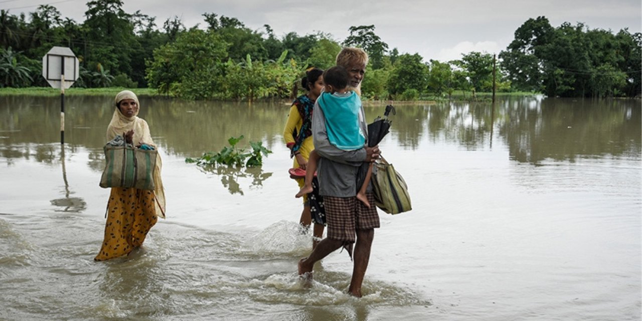 Hindistan'da sel felaketi: Onlarca kişi öldü