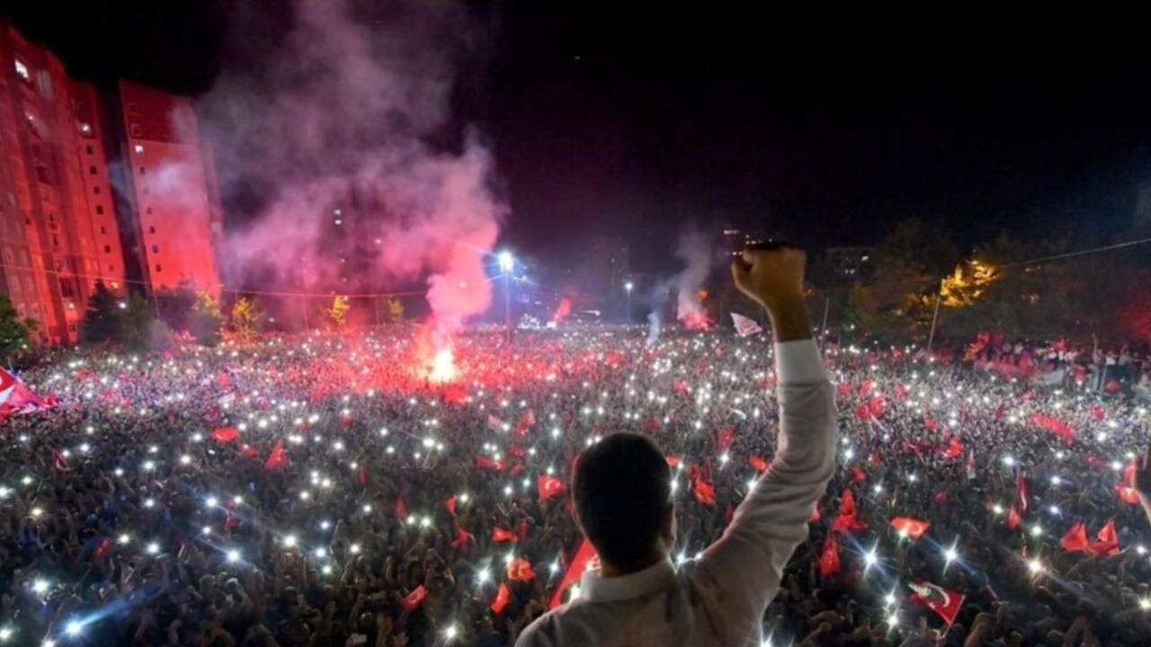 İBB 'Demokrasi Şenliği' yapacak