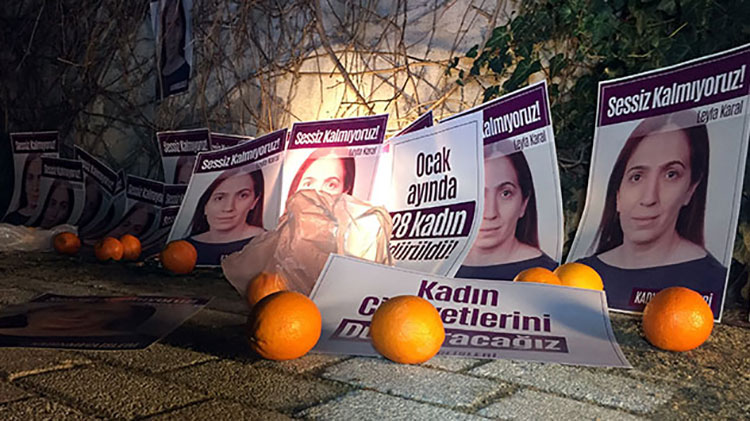 Kadın cinayetlerine portakallı protesto