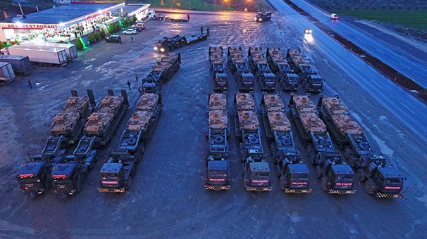 Afrin Harekatı'na destek için gönderilen zırhlı araçlar Hatay'da